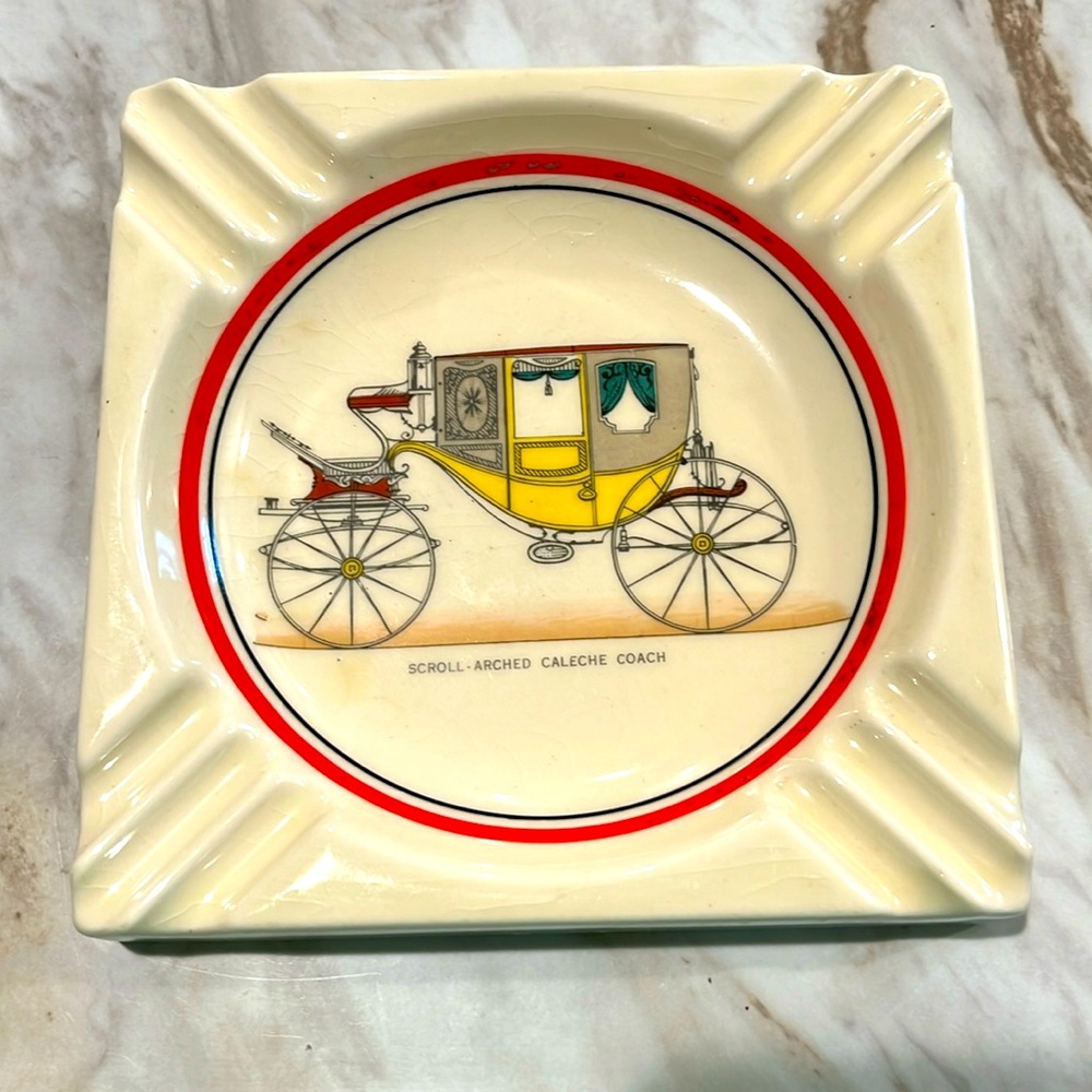 Scroll Arched Caleche Coach Porcelain Ashtray Trinket Tray